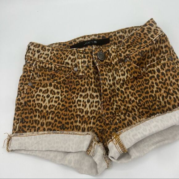 Joes Jeans Leopard Shorts (8) - Picture 7 of 7